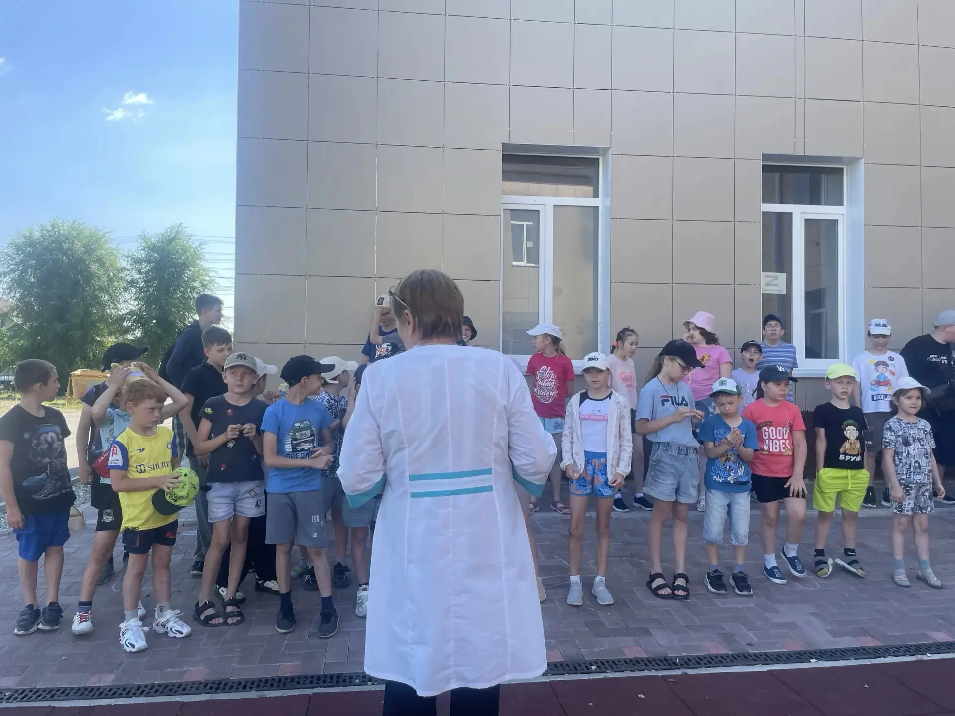 📍Минутка гигиены 📍

🤸А знали ли вы, что зарядка является обязательным компонентом утренний гигиен