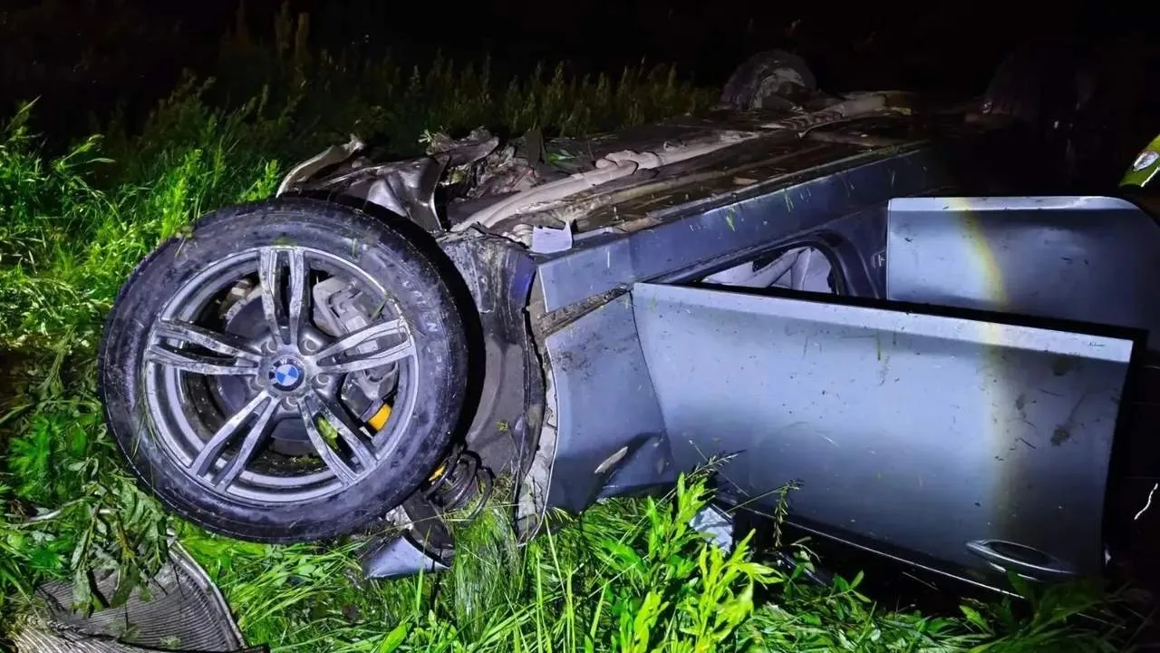 В Башкирии погоня за BMW закончилась гибелью молодого парня и подростка.
 
В ночь на 24 июня на авто