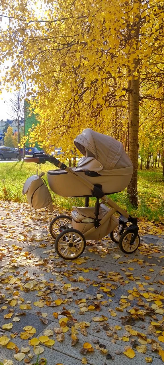 Продам коляску.