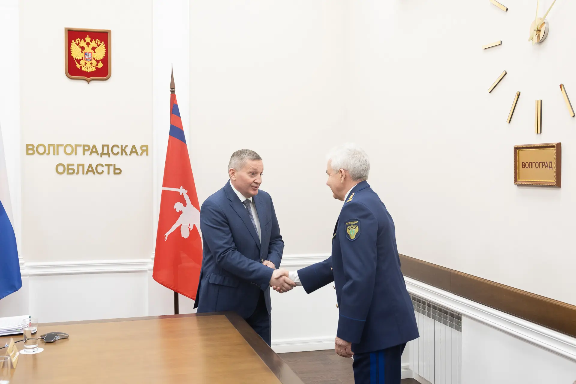 Губернатор Волгоградской области Андрей Бочаров провел рабочую встречу с руководителем Нижне-Волжско