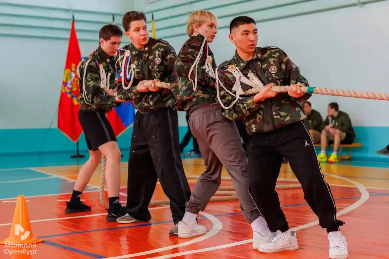 А ну-ка, парни!💪  18 февраля на базе «Сармат» проходили отборочные соревнования среди техникумов Оре