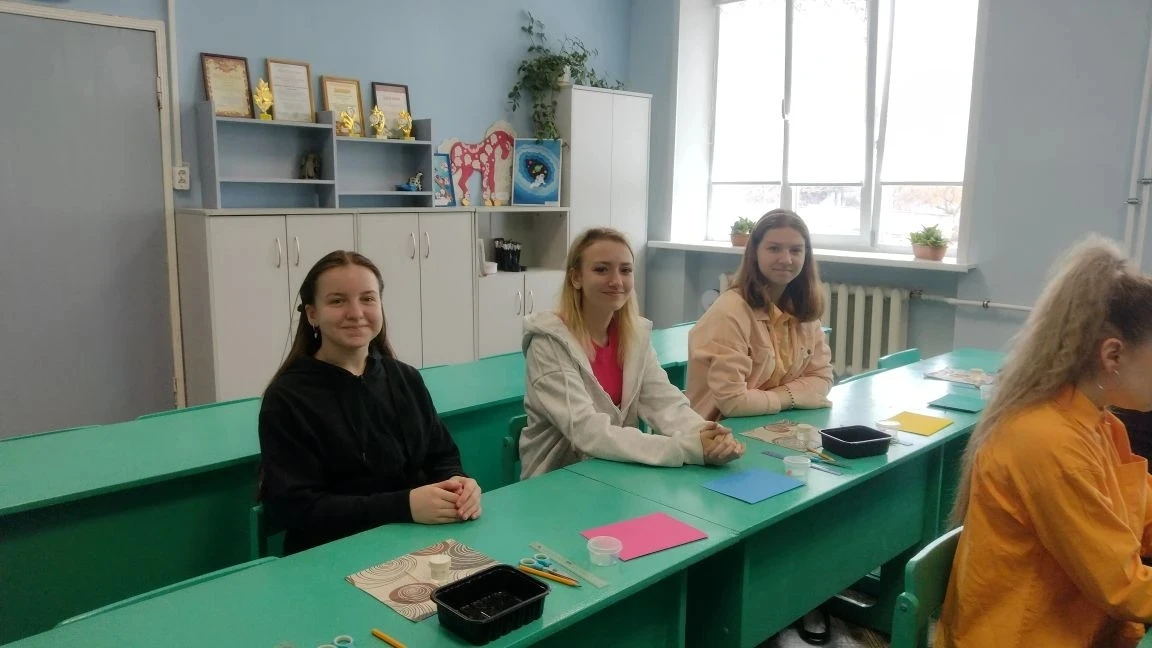Второй день взросло-детских педагогических сборов: радость встреч с друзьями, которых обрели вчера; 