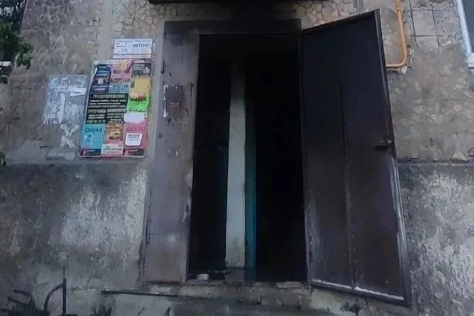 🔥 Пожар в Антраците: девушка спасена из задымленной квартиры  В многоквартирном доме на улице Молодо
