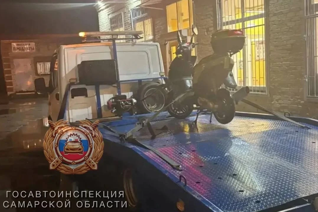 В Самарской области отправили на штрафстоянку скутер, которым управлял водитель без прав