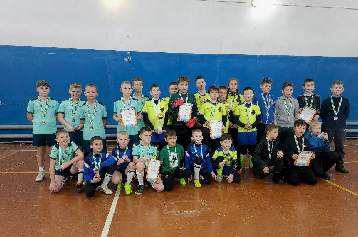 🎄⚽️ «Алмаз» блестит на новогоднем турнире! Поздравляем победителей! ⚽️🎄

20 декабря в Решотах цари