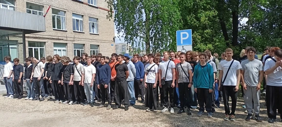 Защита Родины начинается здесь: стартовали учебные сборы в ТГТУ!🇷🇺  С 25 по 29 мая 2026 года студент