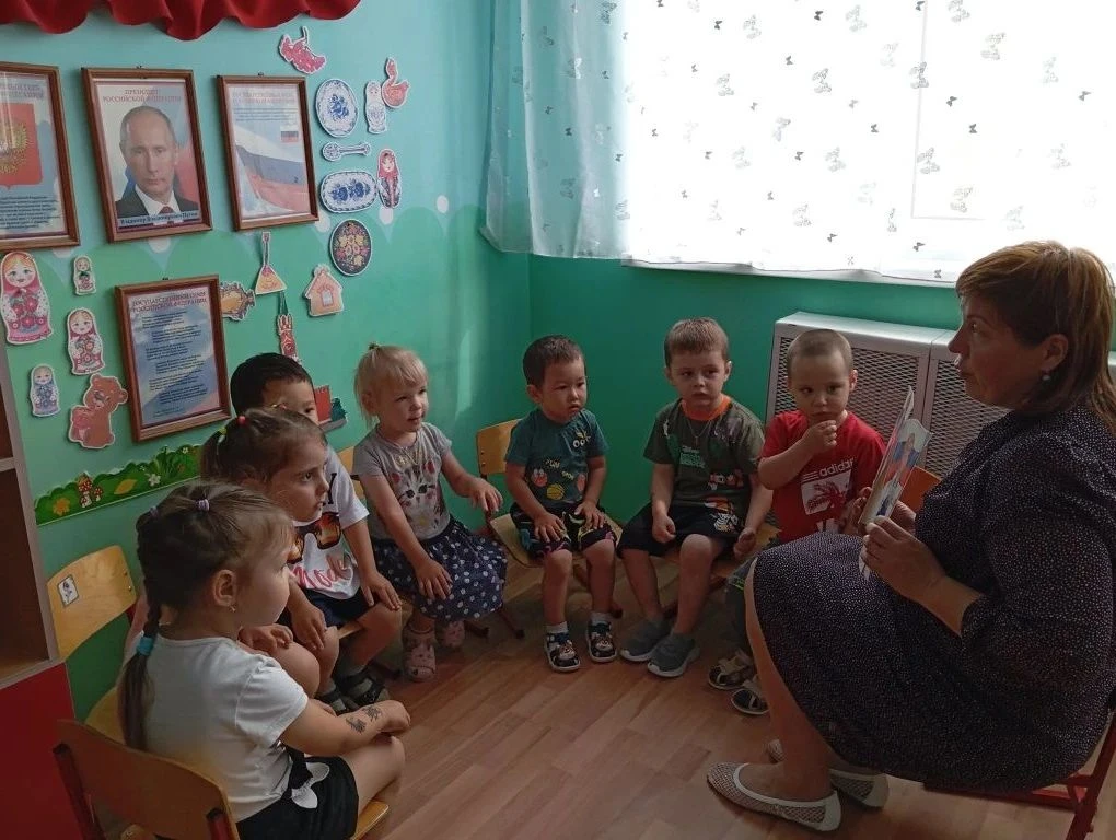 «Моя большая и малая Родина»
В младшей группе нашего детского сада состоялось тематическое занятие -