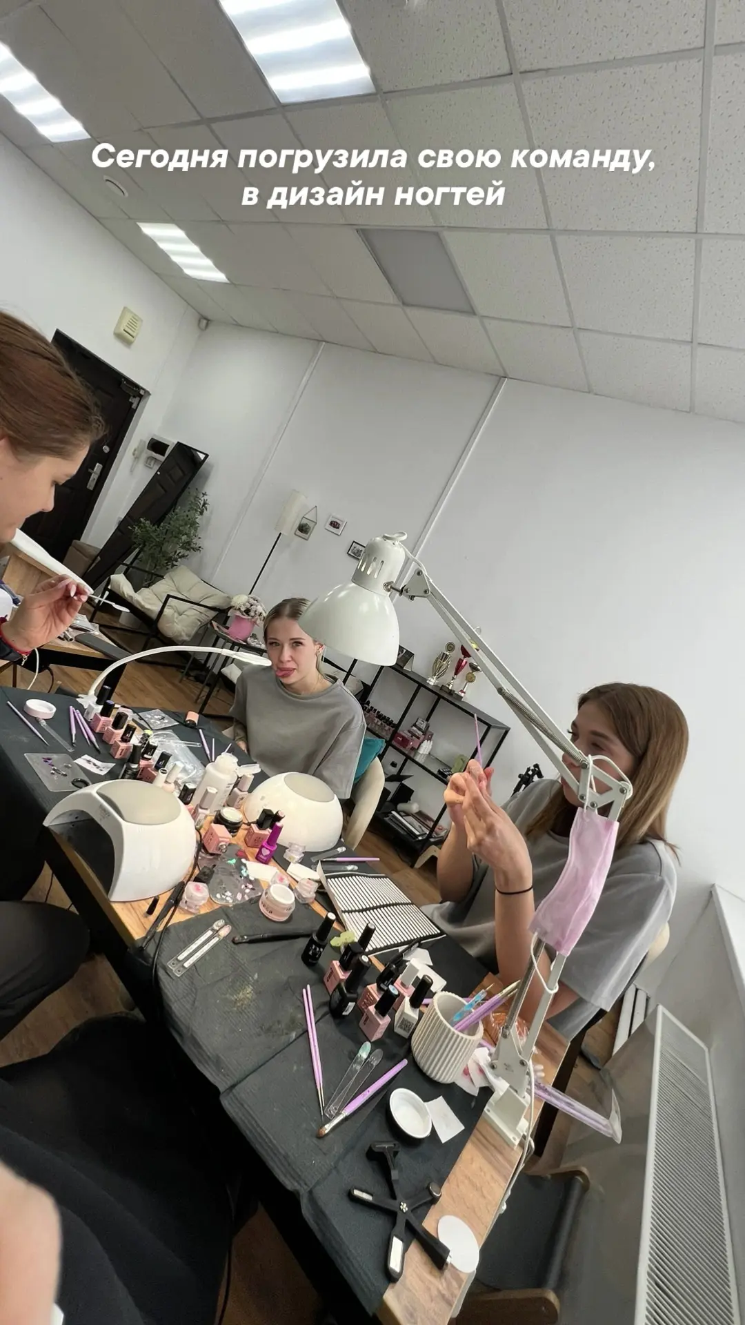 Дизайны от команды “ARIKS MANICURE”👩🏼‍🎨