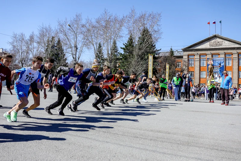 25 апреля в Ленинском районе города Новосибирска прошла 77-я легкоатлетическая эстафета памяти воино