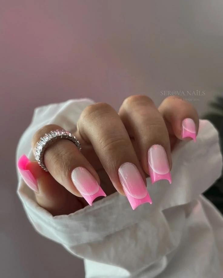 Первый по ногтям 🌸