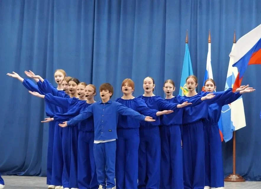 В Доме культуры с. Икряное состоялось торжественное мероприятие, посвящённое празднованию Дня местно