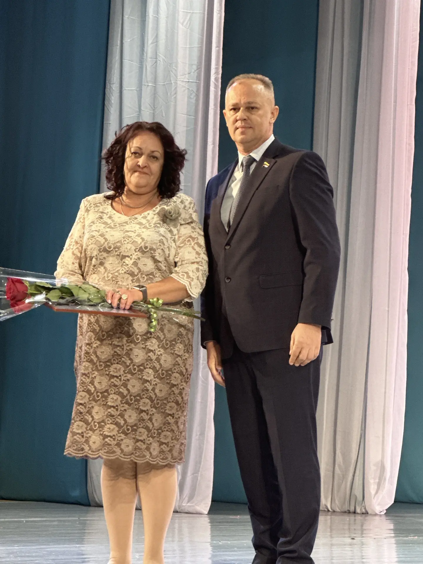 С праздником, дорогие воспитатели и учителя! 💐