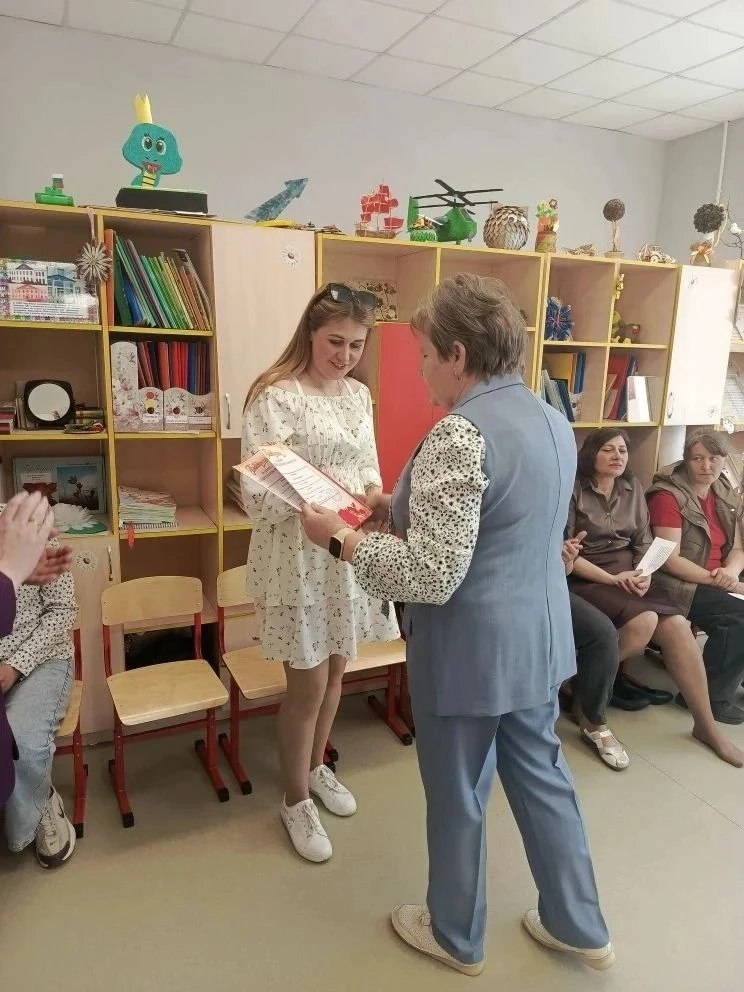 ✨ Прощание со 2‑м классом! ✨
"Вот и стали мы на год взрослей! "
Сегодня мы вместе с ребятами и их ро