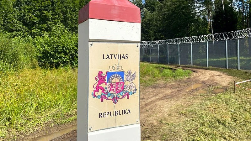Латвия закрывает единственный КПП на границе с Беларусью