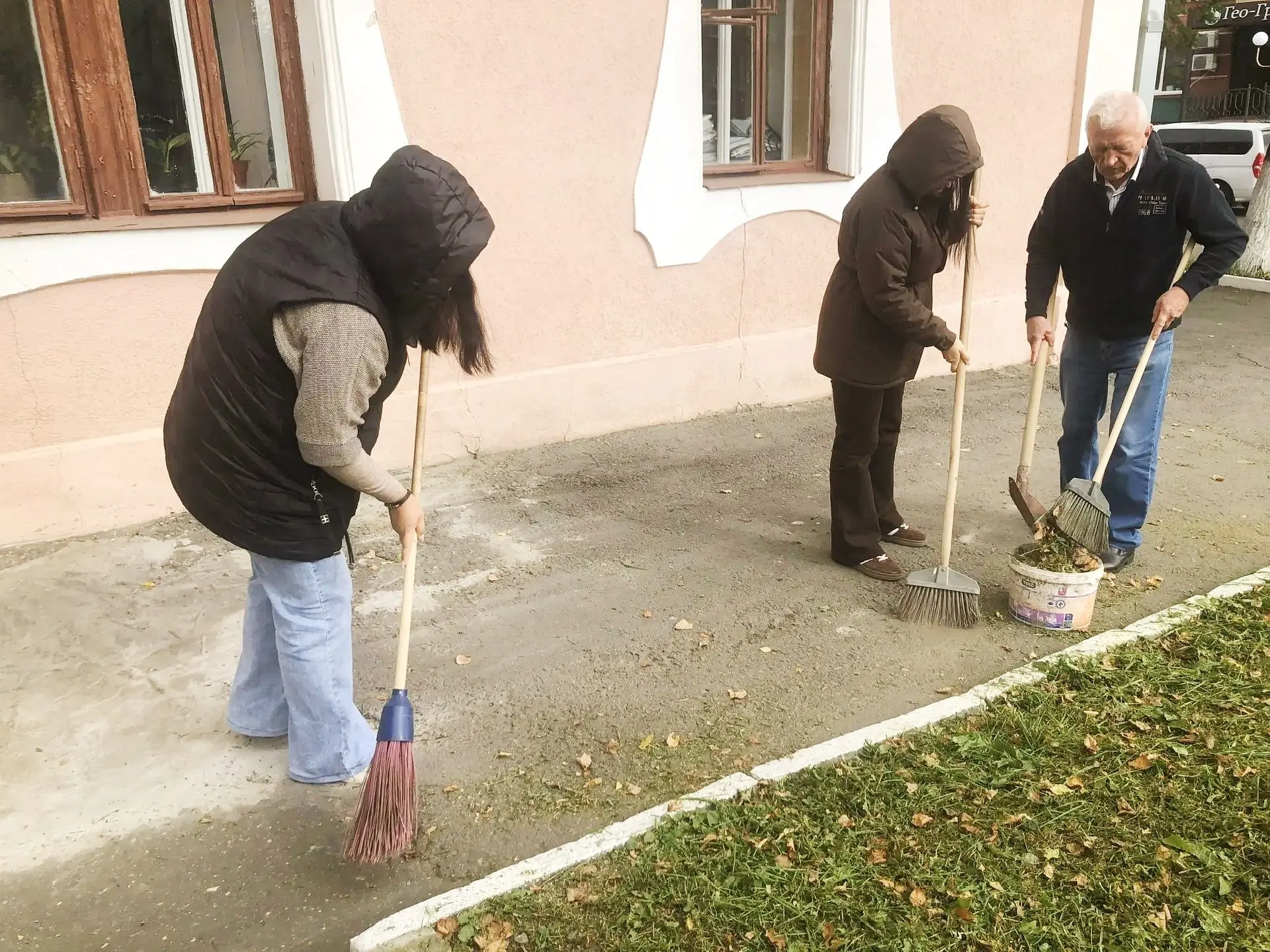 2 октября сотрудники детской музыкальной школы № 1 г. Пензы приняли участие в общегород...