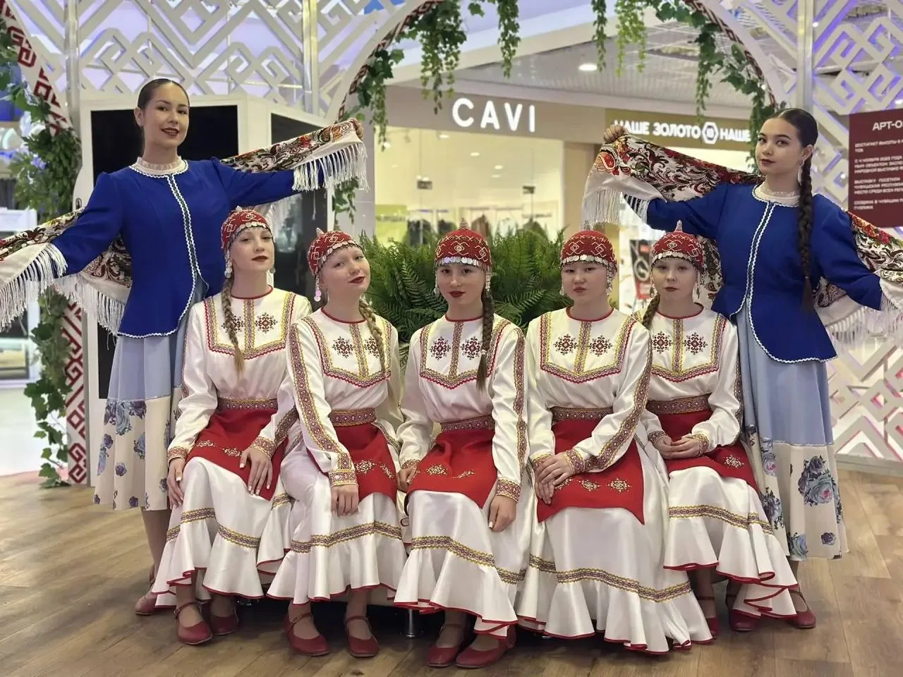 Наши на агромаркете "Пехет"😎
 
В субботу артисты Моргаушского муниципального округа порадовали жите
