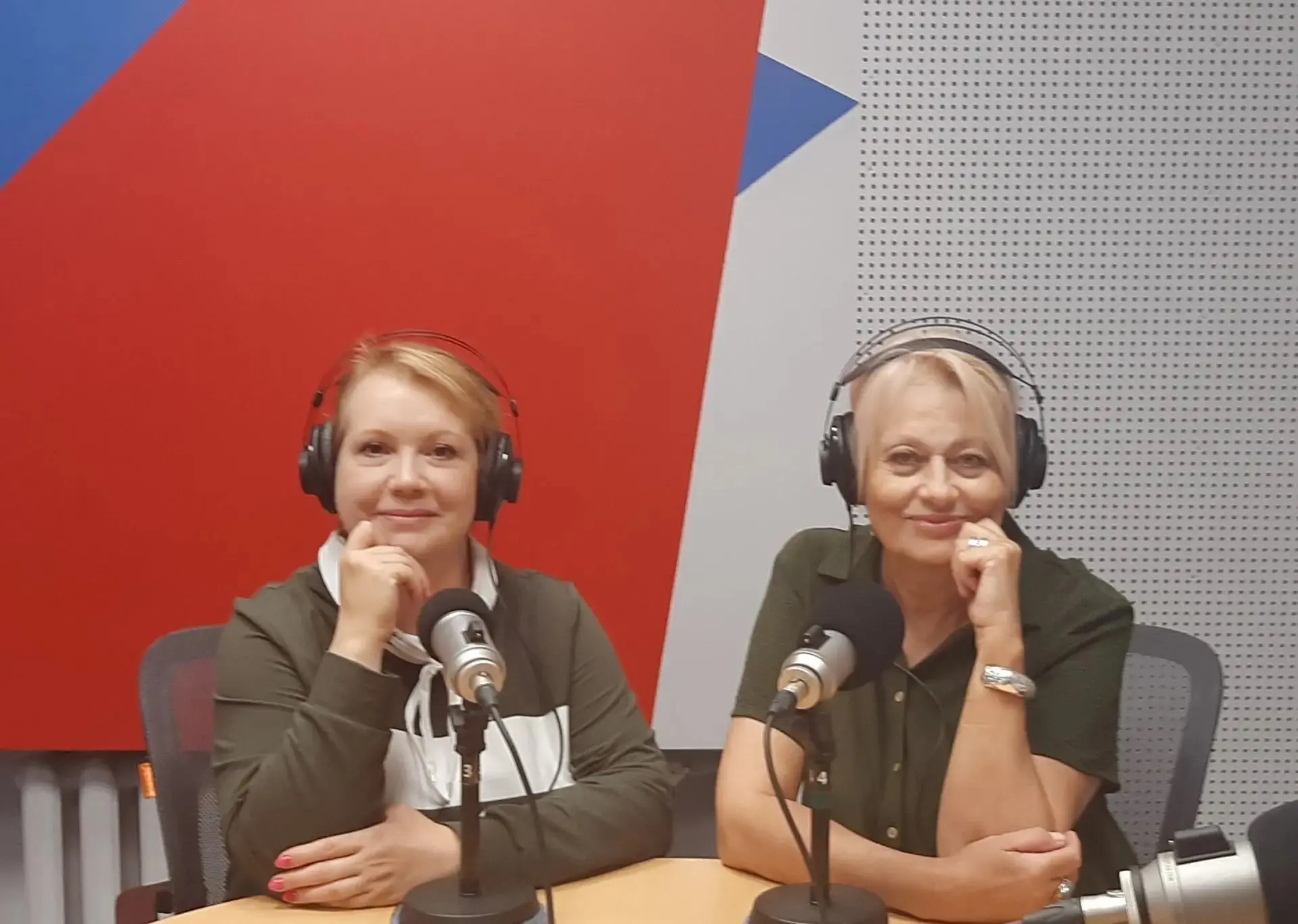 🎧 О вкусном не спорят. Выпуск 31.07.2026

Лето в разгаре, поэтому в центре внимания журналиста Ирин