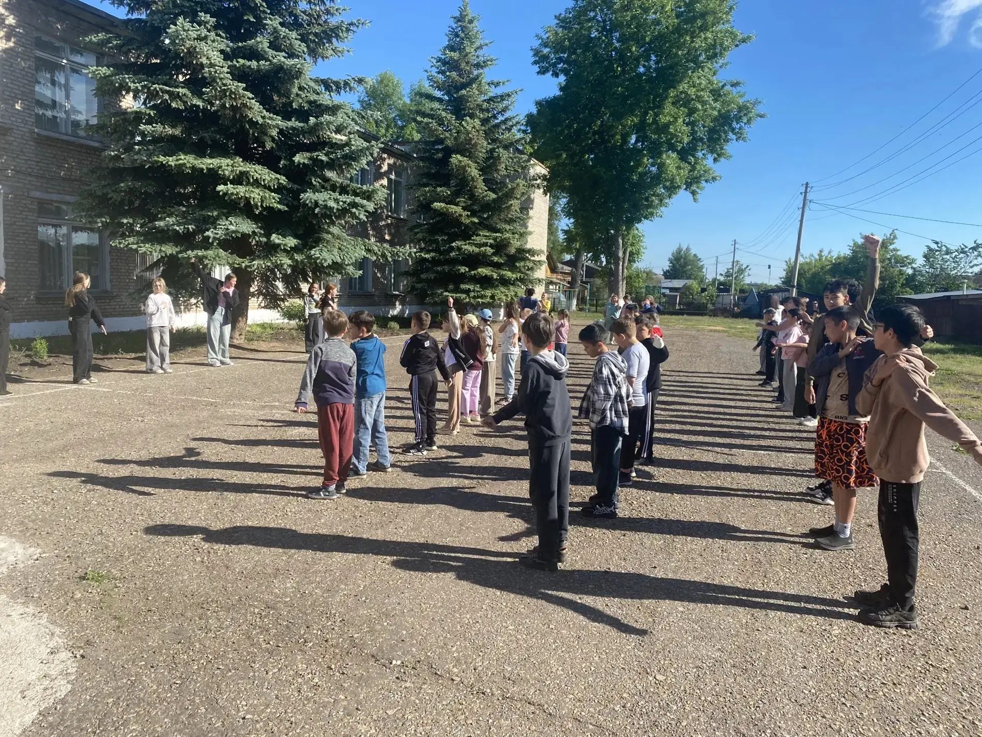 3 июня в летнем патриотическом лагере «Патриот» при второй школе прошел тематический День талантов п