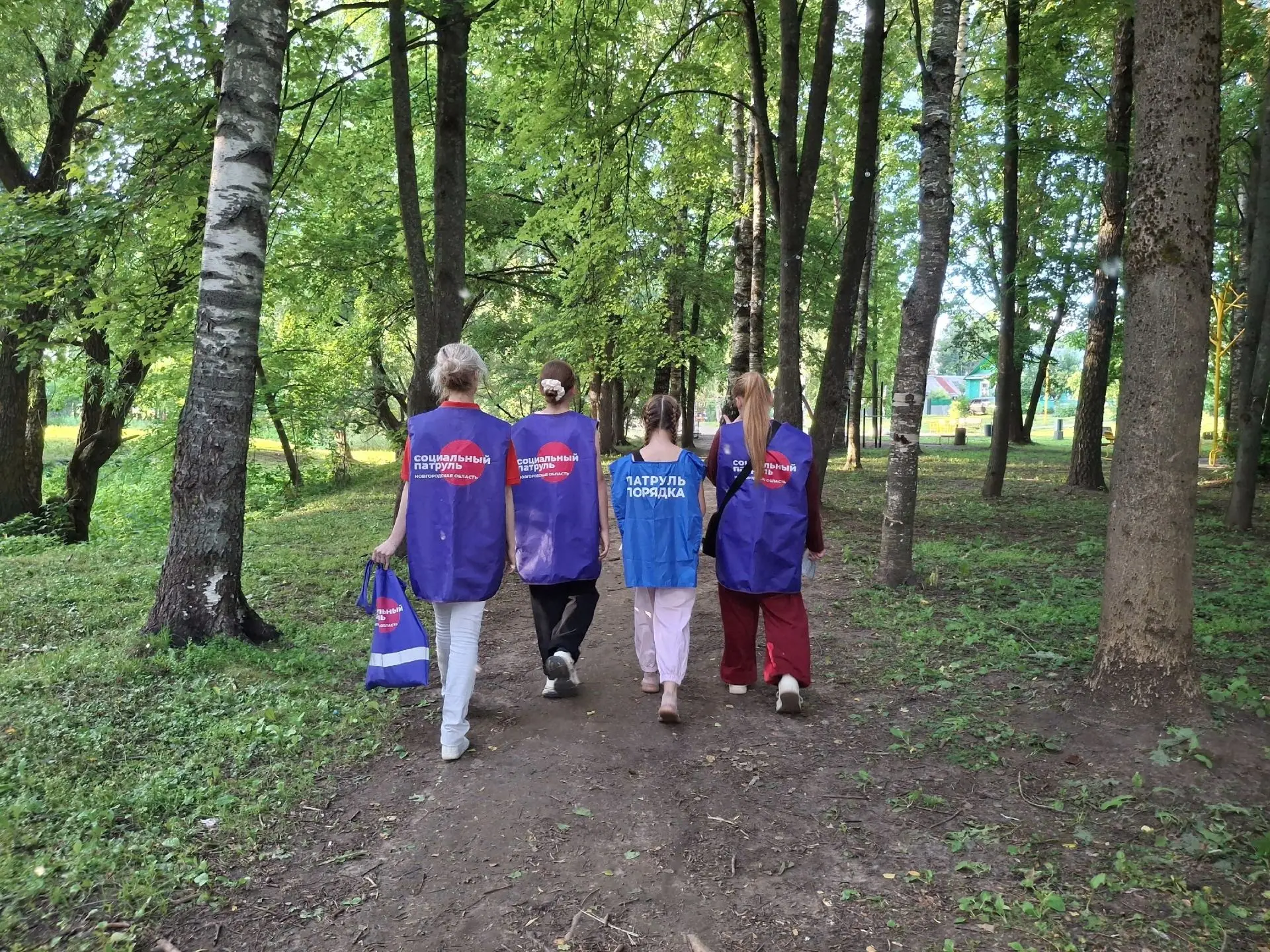 27 июня в День молодежи в Ильинском парке дежурил Патруль порядка. В рамках акции "Выби...