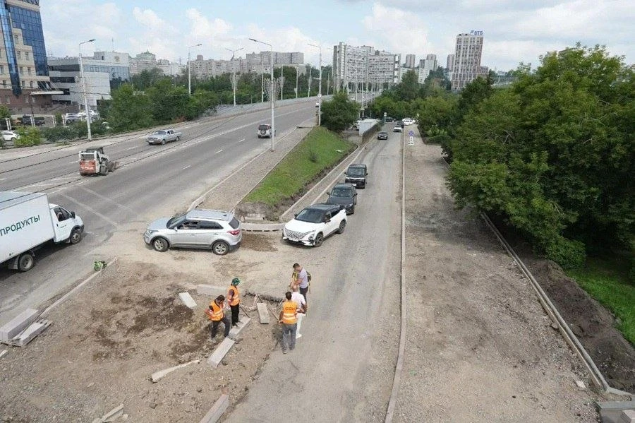 Новый переход для пешеходов сделают под вантовым мостом на Белинского