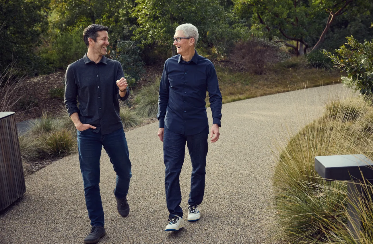 Тим Кук покинул должность гендиректора Apple после 15 лет руководства. 1 сентября компа...
