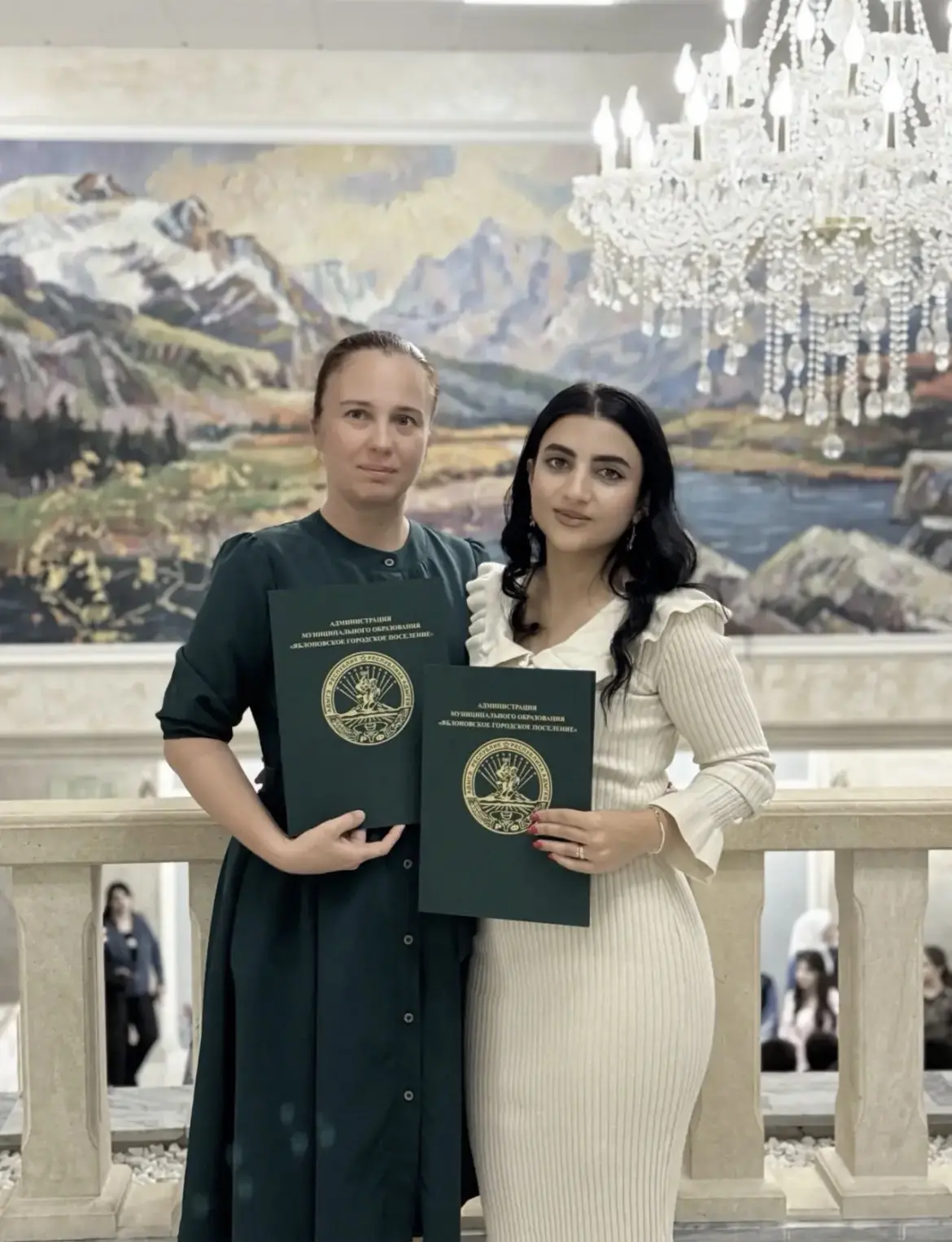 Сегодня в нашем Доме культуры было особенно тепло и торжественно! 🌸 Мы чествовали педа...