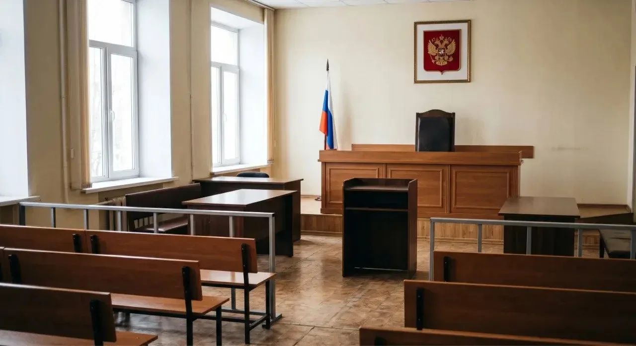 ❗️Ночью у строящегося дома на улице Ахметова пьяный мужчина с ножом ограбил сторожа
