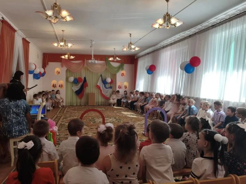 #СДнемРоссии
#ДеньРоссии
 #РодинойГоржусь
#Росмолодежь
#ТвойХод
#РисуйРоссия #ДеньРоссии
Накануне Дн