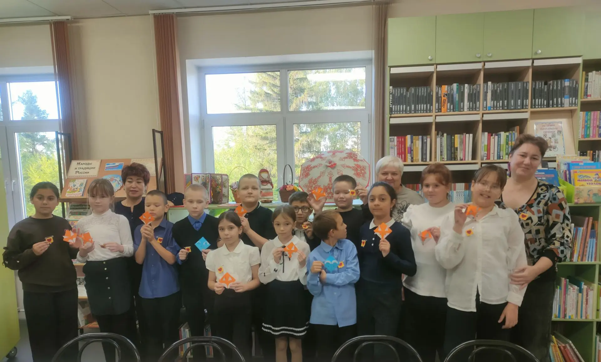 23 сентября на базе Ярковской библиотеки  преподаватели Детской школы искусств с. Ярков...