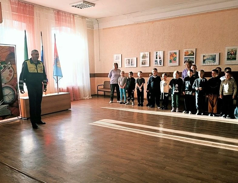 🚦 Безопасность на дороге — главный приоритет!