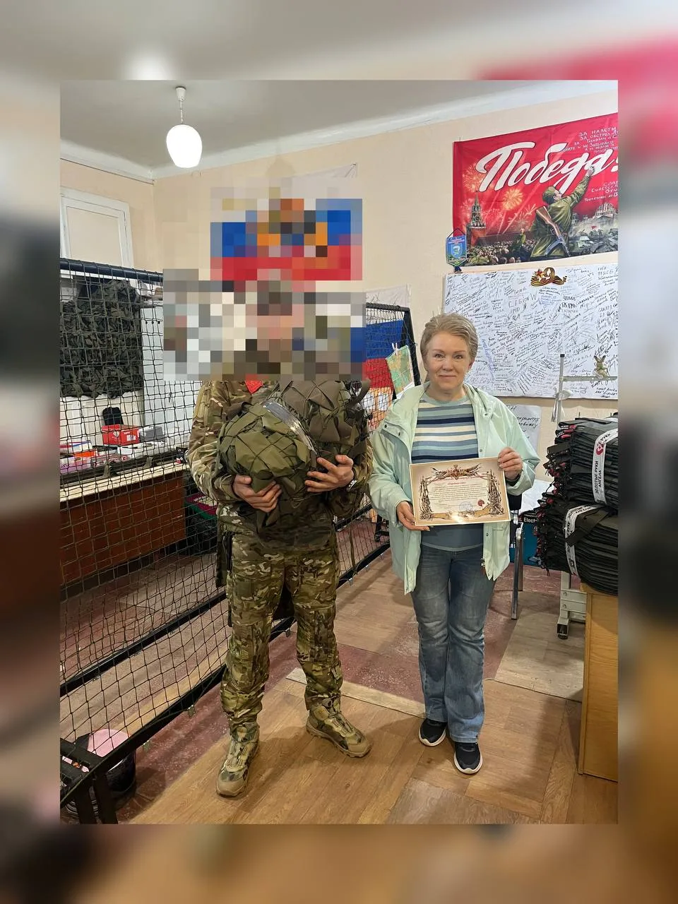 Сегодня закрыли еще одну заявку! Для ребят 19 танкового полка наши волонтеры изготовили...