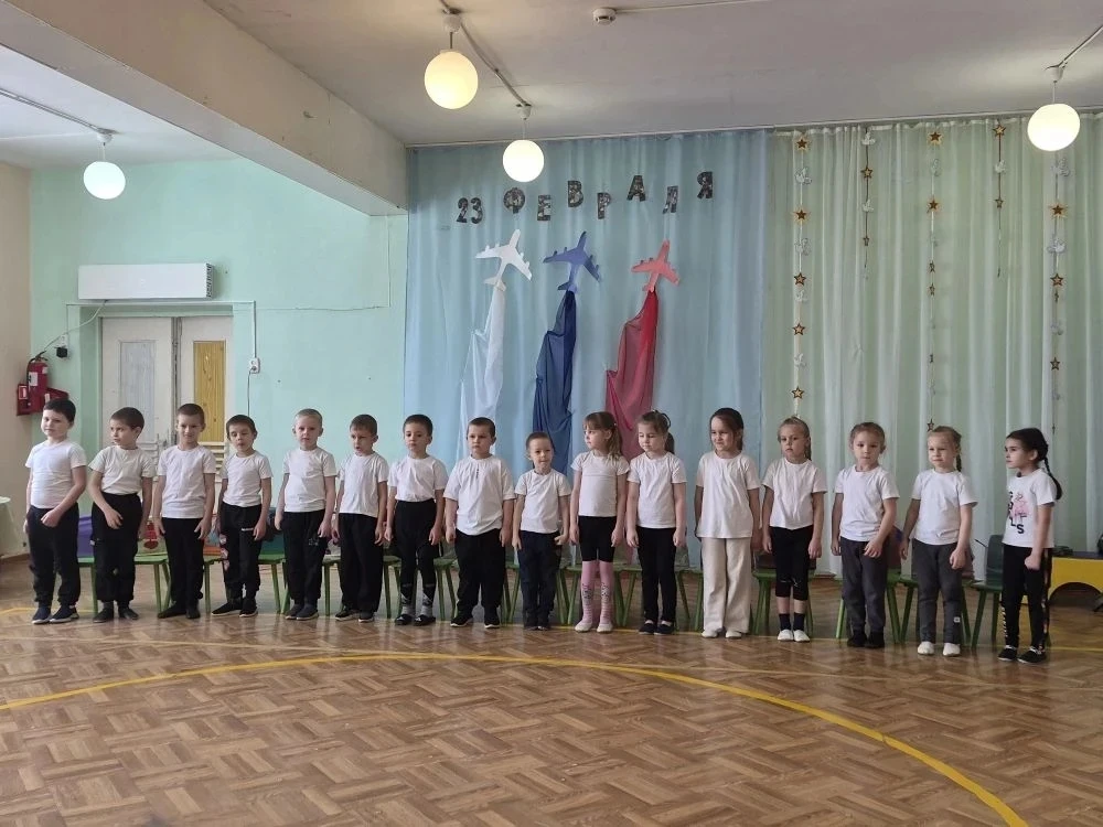 Среди праздничных дней, отмеченных в календаре, есть один особый – 23 февраля День защи...