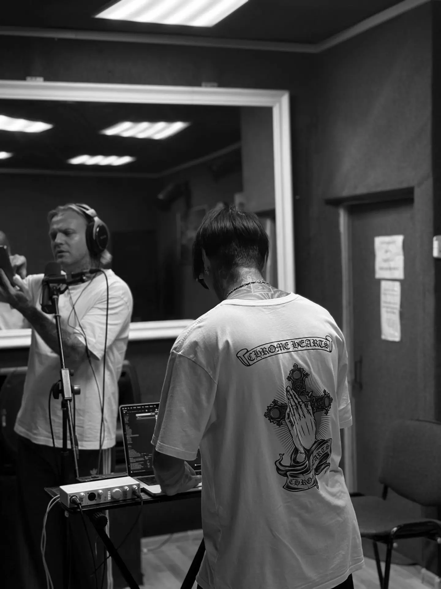🎸Юлий Котов и Дмитрий Матвеев провели насыщенный и продуктивный день в студии, посвящё...