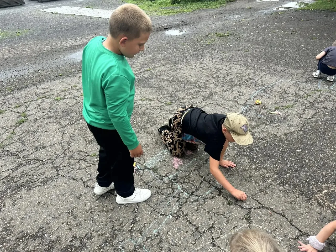 Семья — это наш главный «зонтик» от всех жизненных невзгод! ☂️❤️

Сегодня, в замечательный и светлый