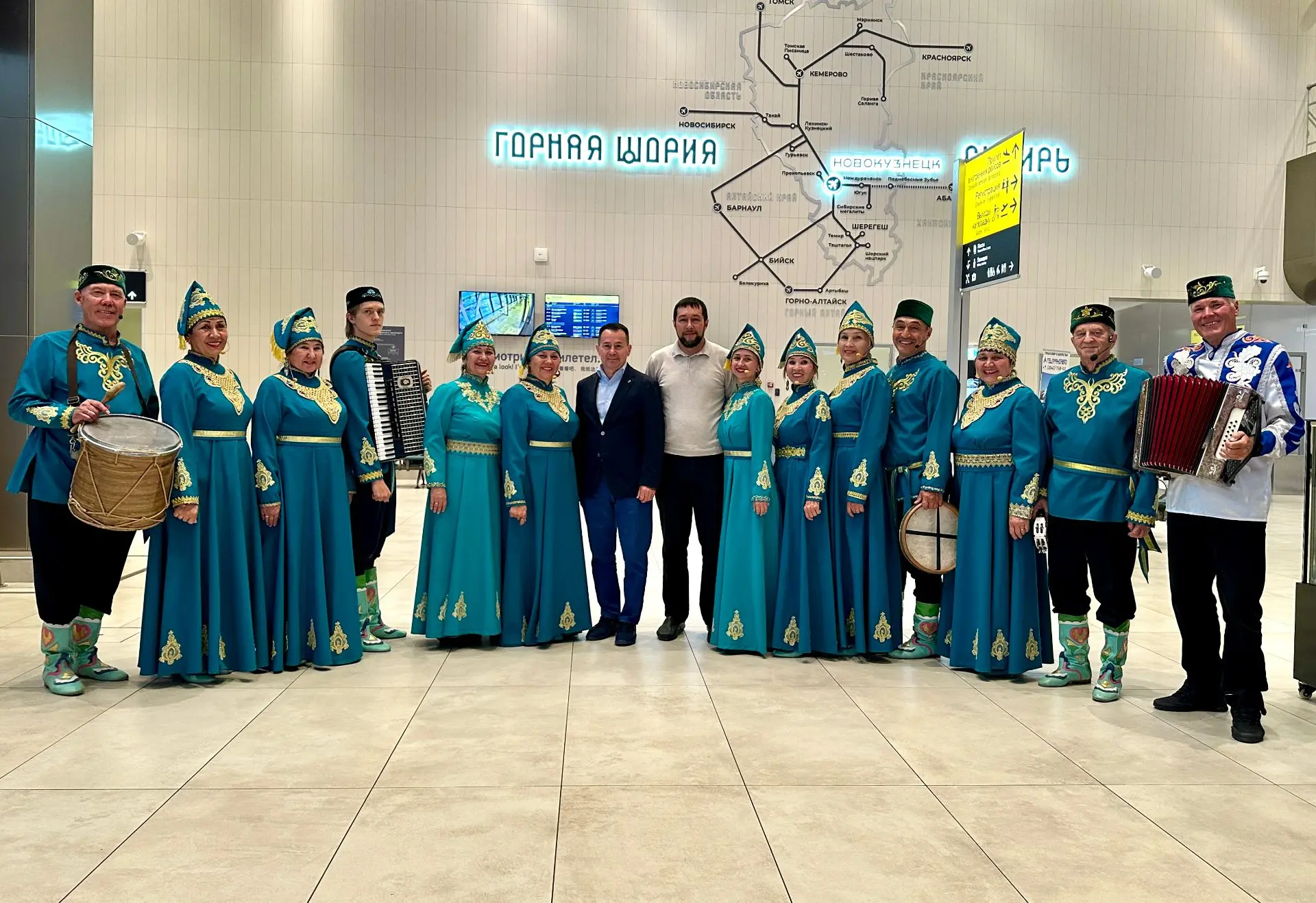 Ночью в аэропорту имени Бориса Волынова встретили делегацию Республики Татарстан