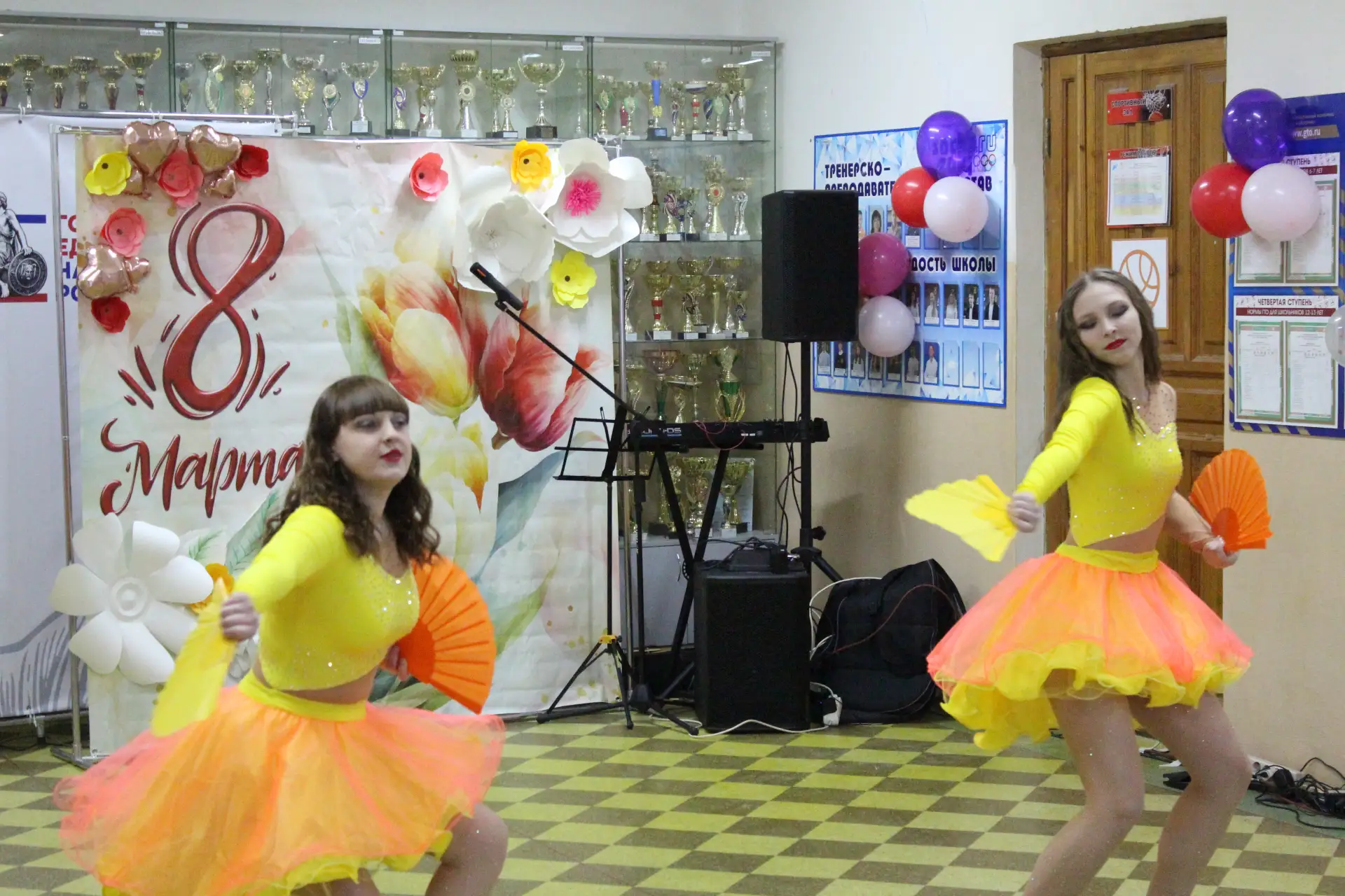 🌸МЕЖДУНАРОДНЫЙ ЖЕНСКИЙ ДЕНЬ🌸 📌6 марта 2026 года в школе прошел праздничный концерт, посвященный Межд