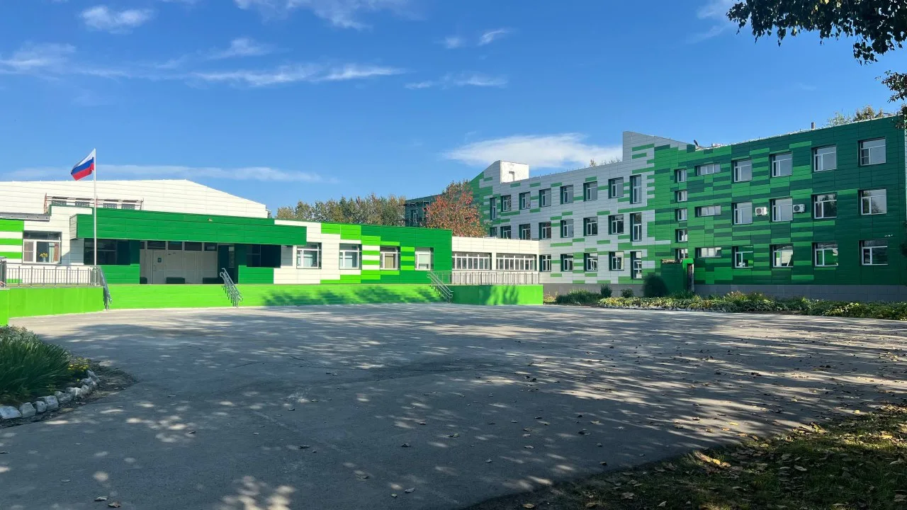 Дорогие выпускники 9-х классов и уважаемые родители!
