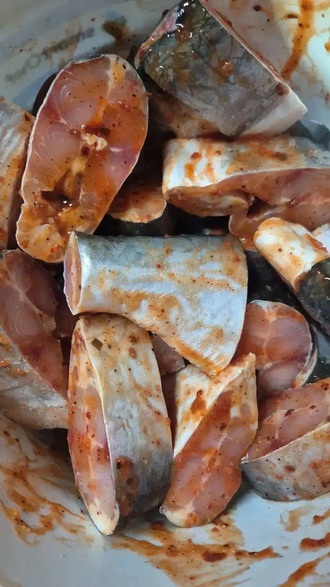 Свежие фрукты, и самые вкусные рыбы по сладким ценам, с доставкой на дом , каждое воскресенье.В груп