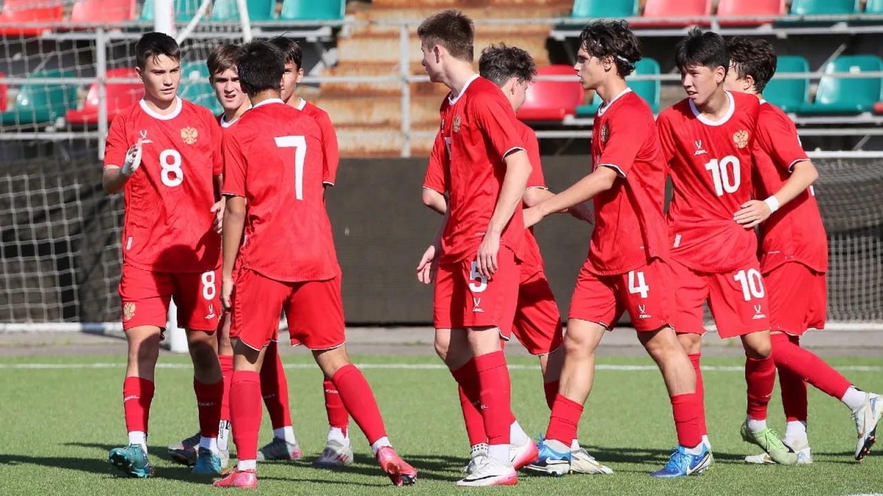 Юношескую сборную России U-15 пригласят на новый турнир ФИФА.

Издание The Athletic утверждает, что 