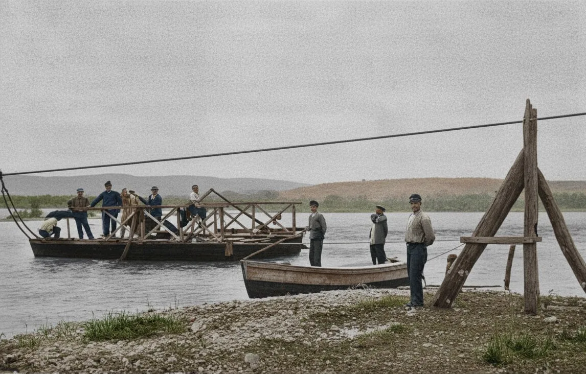 🛶Паром ходил через Мзымту в начале прошлого века.