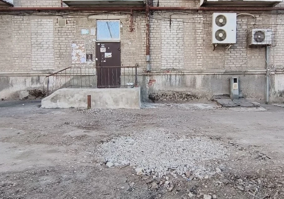 Ситуация под контролем:  проверка состояния водопровода по улице Артема  В социальных сетях появилас