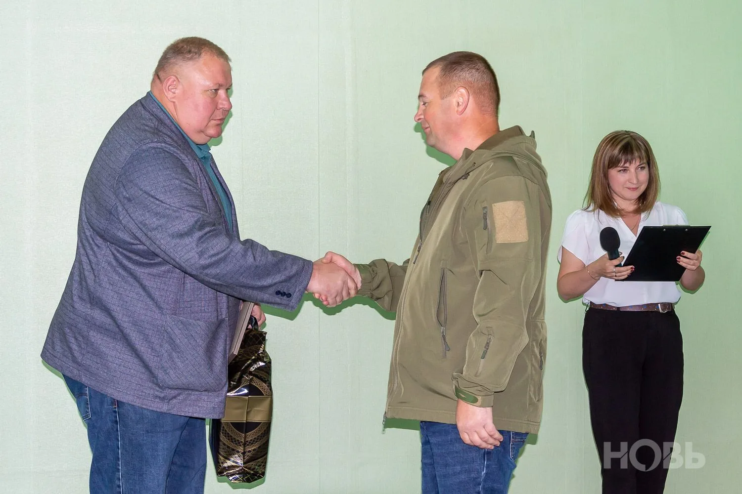 В администрации Камешкирского района состоялось праздничное мероприятие, посвящённое Дн...
