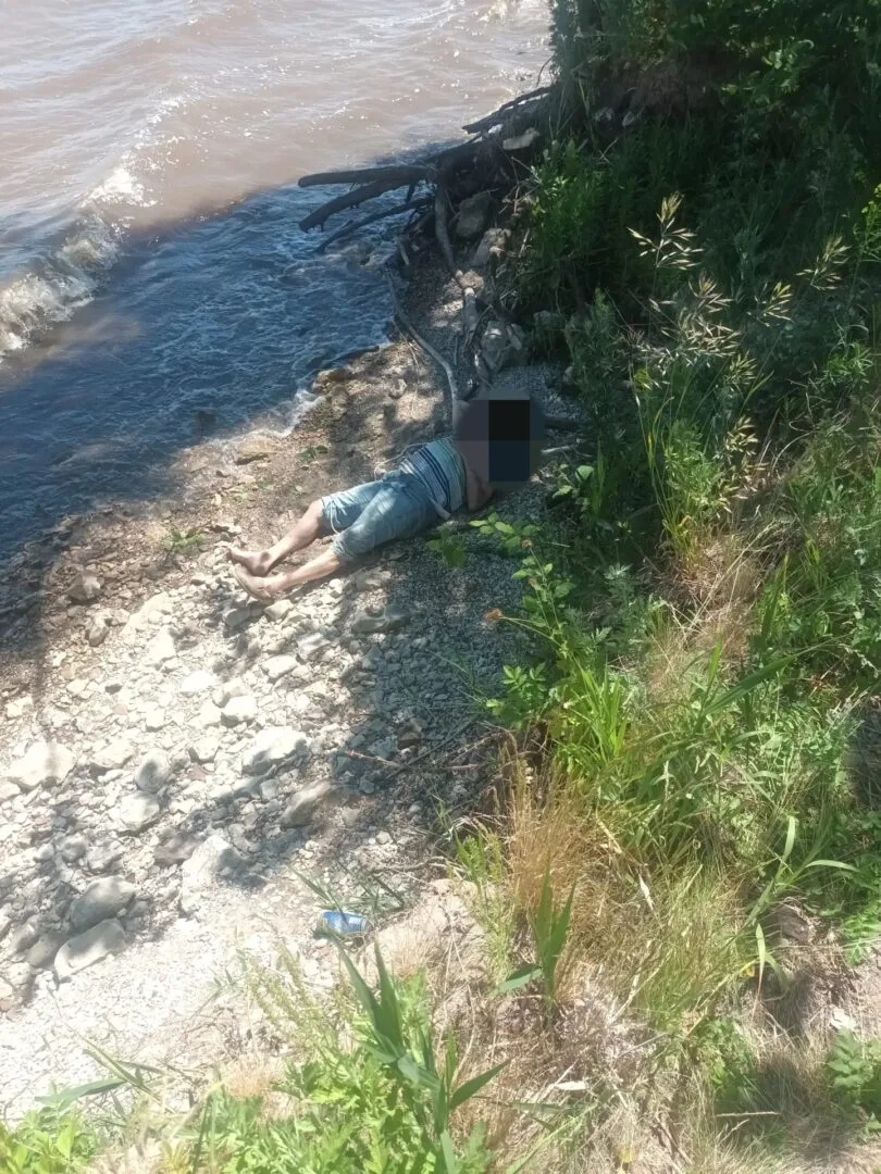 ↗️ Рыбаки из Балакова спасли жителя Волгограда, упавшего с обрыва