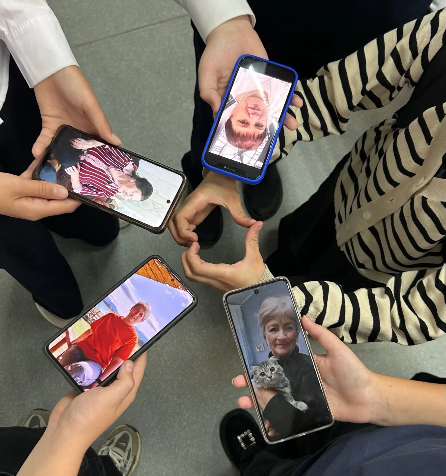 День пожилого человека в школе: тепло, забота и уважение 🧡
