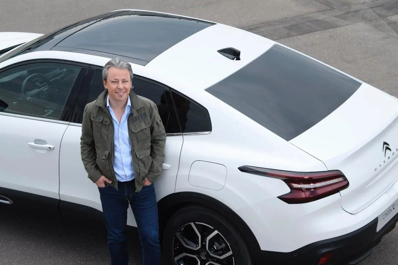 Бельгийский автодизайнер Пьер Леклерк, разработавший BMW X5 и X6, стал гражданином Росс...