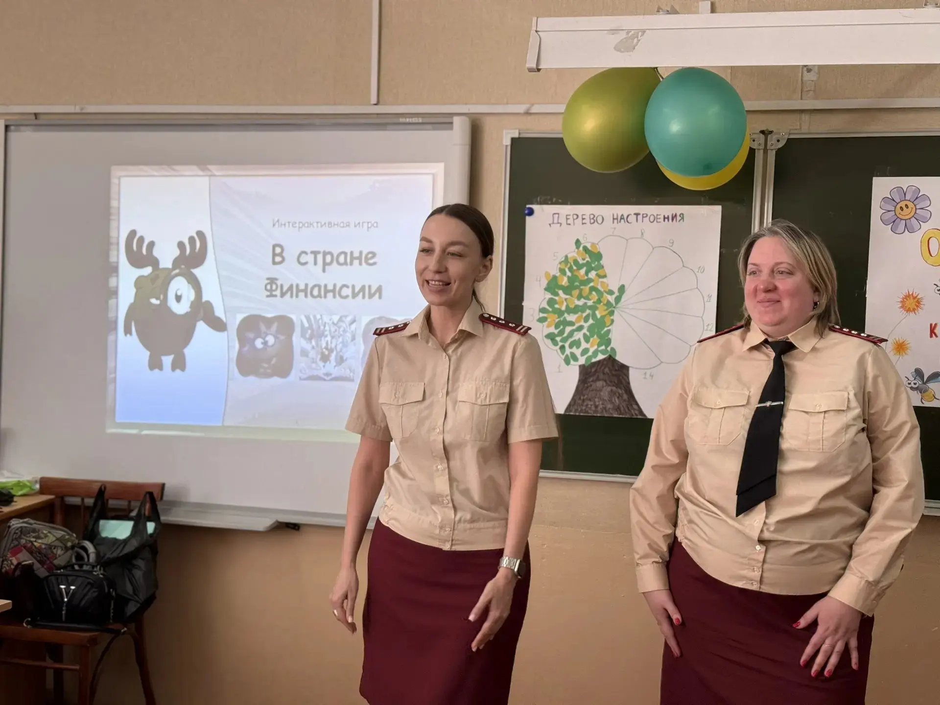 Финансовая грамотность в ГОЛ «Кристалл»: урок с Роспотребнадзором

9 июня в ГОЛ «Кристалл» прошло по