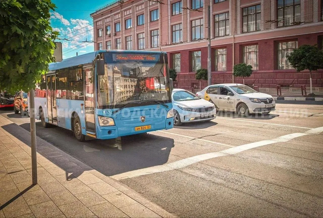 В Брянске расширяют сеть общественного транспорта

С 4 августа для работников БЭМЗ появится вечерний