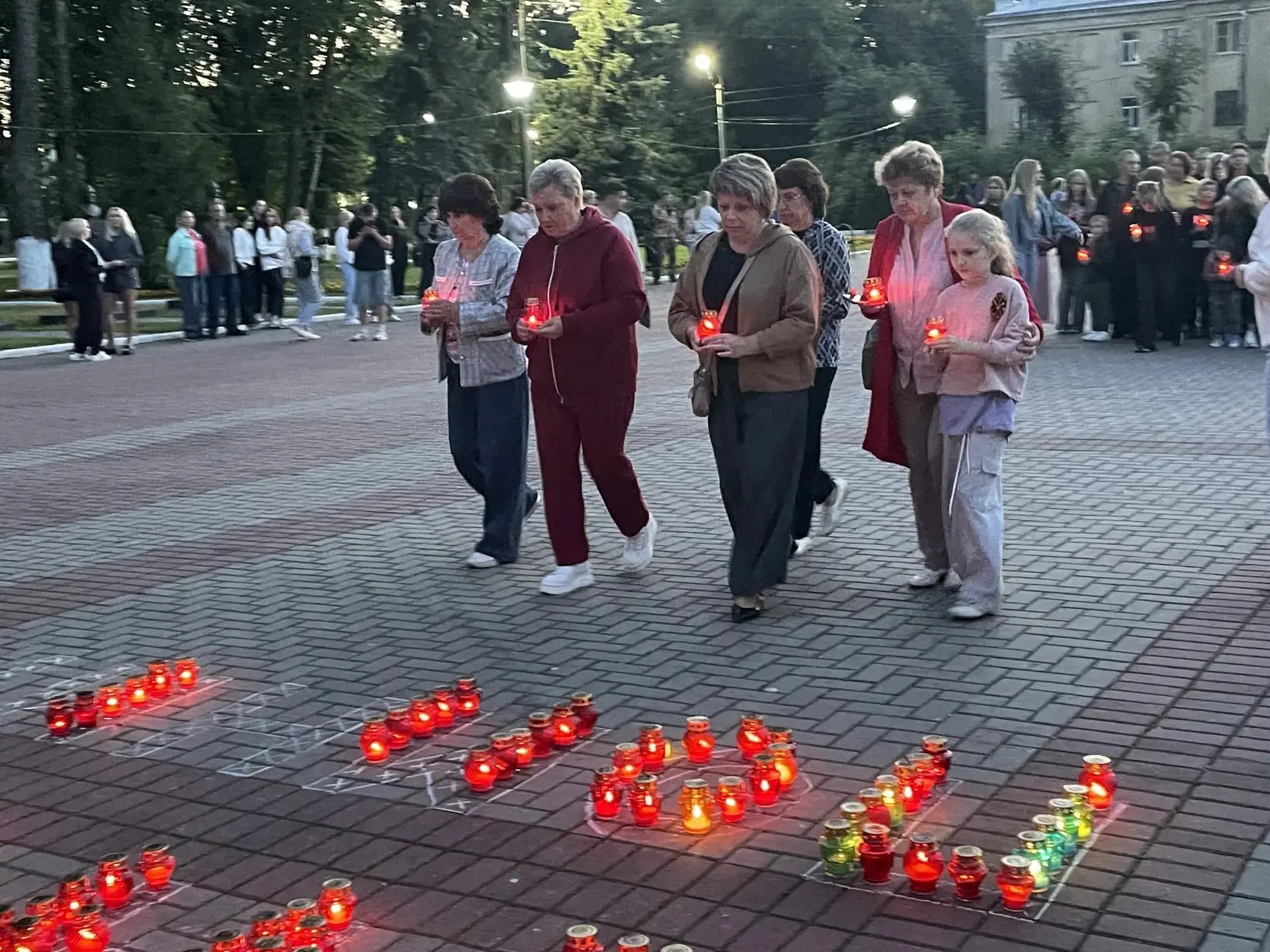 🕯22 июня — День памяти и скорби. В этот день особенно важно говорить с детьми о войне, о мужестве и