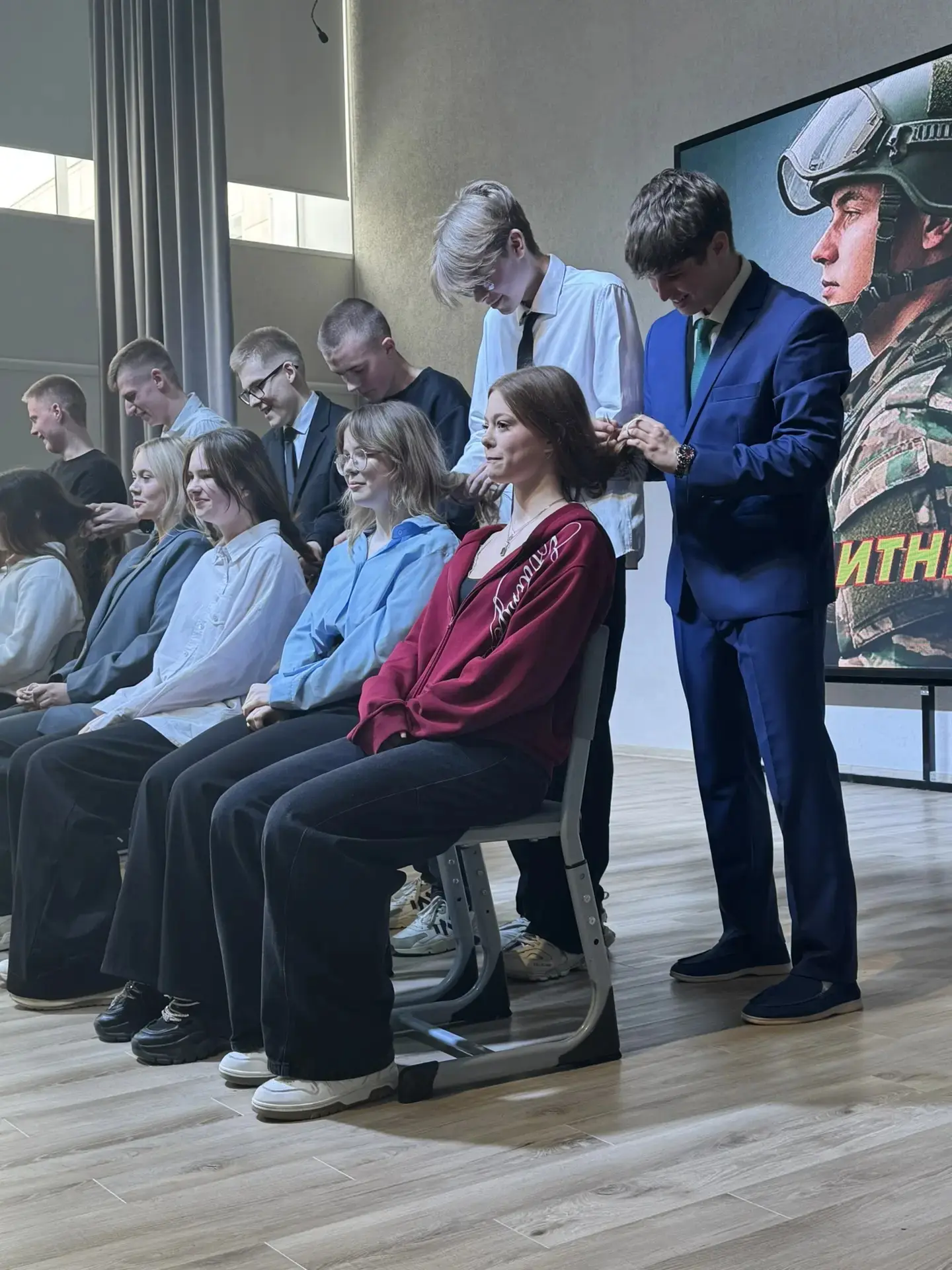 “Zащитники будущего» — конкурс, в котором старшеклассники нашей школы смогли представить себя и свои