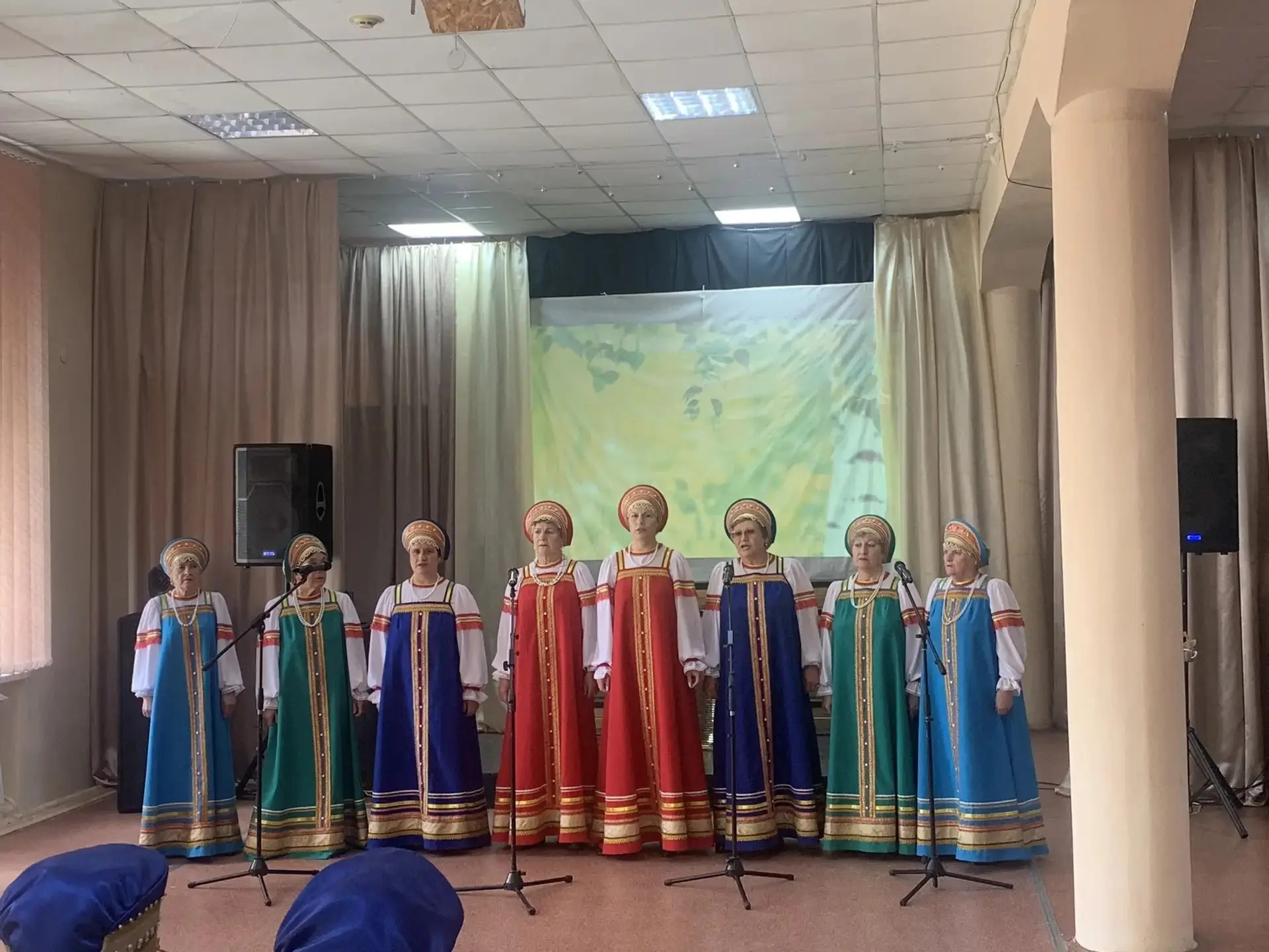 Ты тоже родился в России...🌳